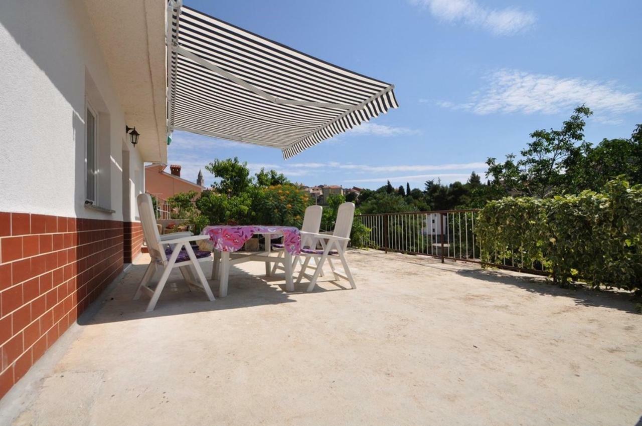 Apartment In Vrbnik/Insel Krk 36796 Exterior foto